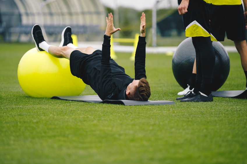 How to succeed in physical preparation for football and why?